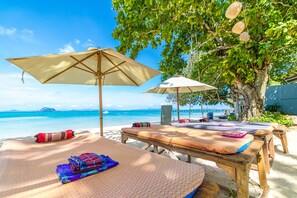 Outdoor treatment area, body treatments, Thai massages, sports massages