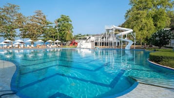 2 outdoor pools, open 9:30 AM to 9:00 PM, free cabanas, pool umbrellas