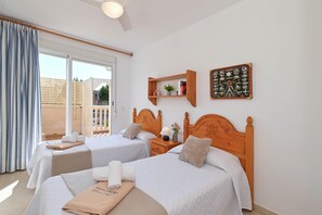 2 sovrum, strykjÀrn/strykbrÀda, wi-fi och sÀngklÀder