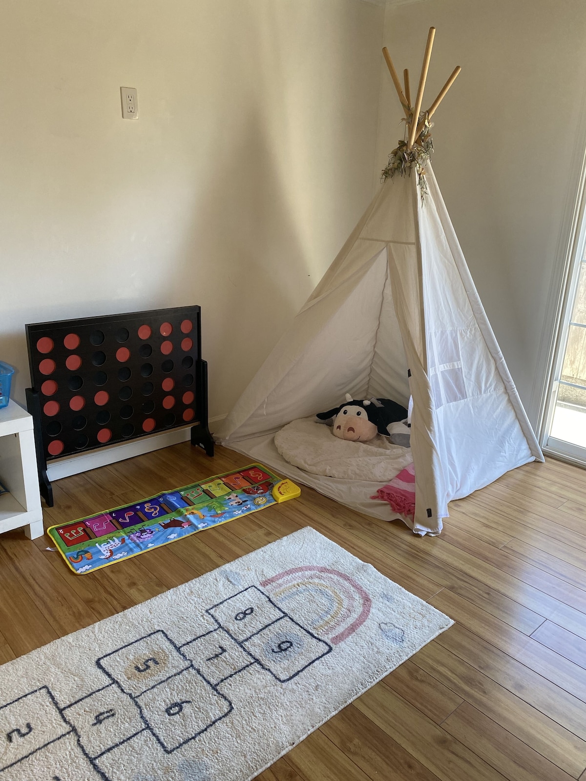 Photo 34 of Family Friendly Home Near Beach - STR25-000039