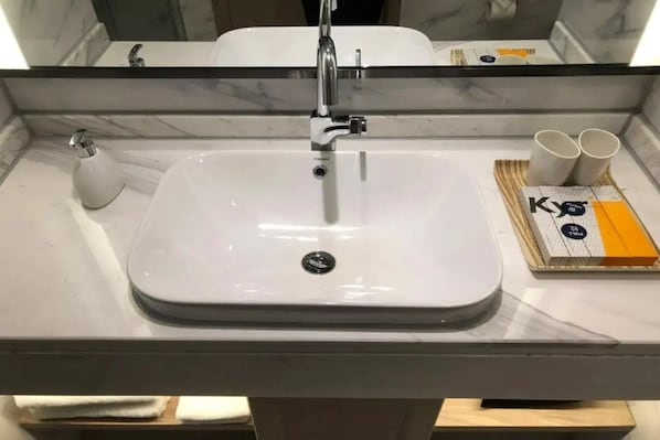 星評価なしの画像、1 / 39、ボタン