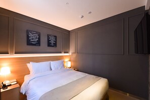 Huone (Junior Suite) | 1 makuuhuone, ilmainen Wi-Fi, vuodevaatteet
