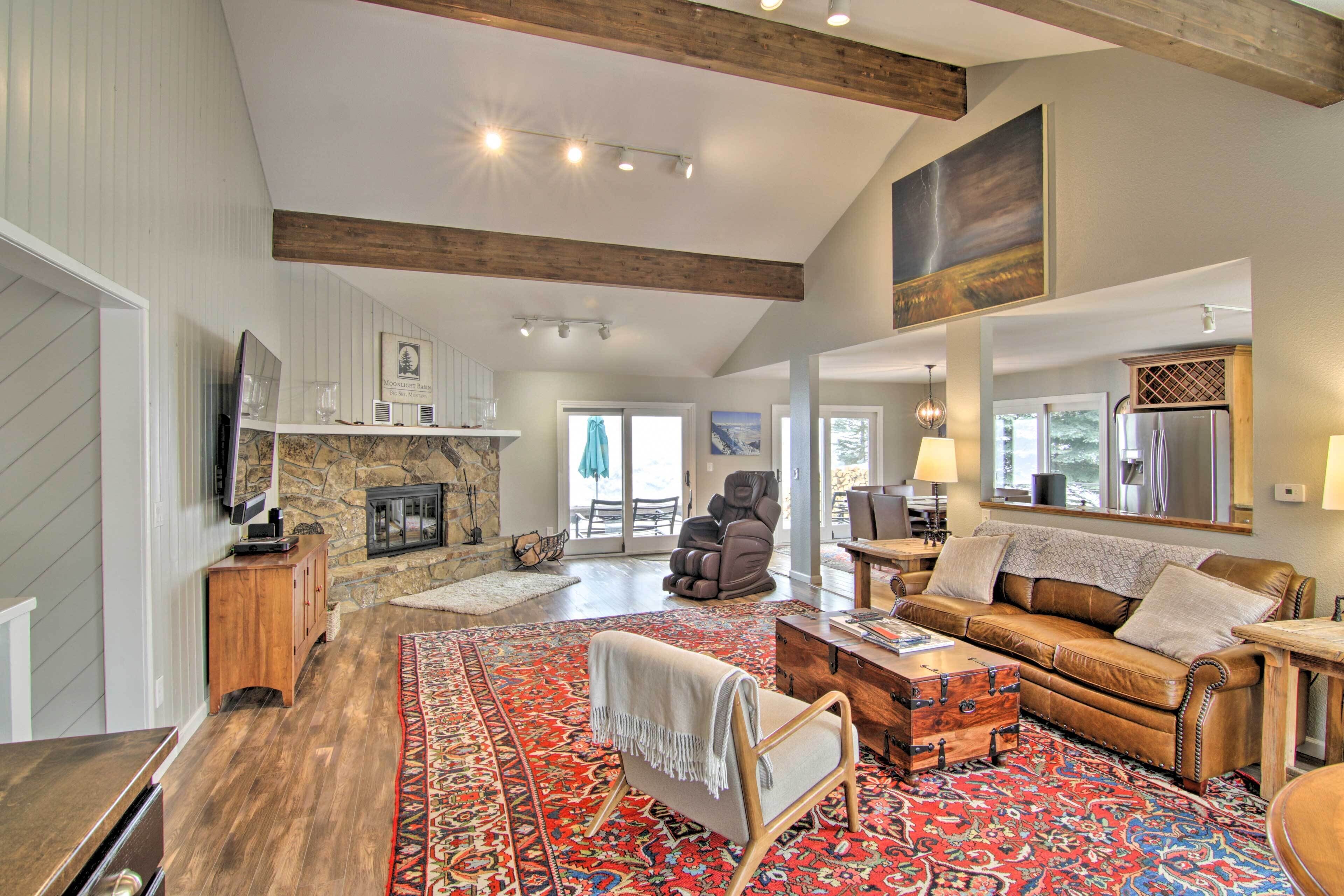 Luxury Retreat w/ Sauna: 6 Mi to Ski Resort!