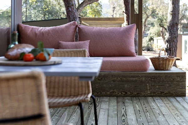 Romantic Mobile Home | Terrace/patio