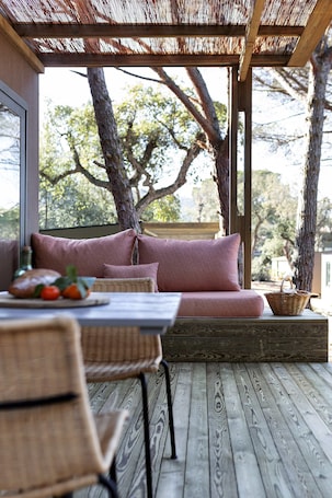 Trailer romântico | Terraço/pátio. Wecamp Cala Montgó