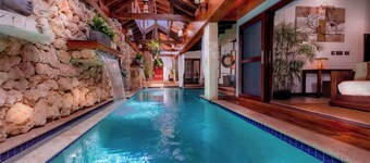 Bali Retreat Aruba, 2 Pools, Cinema, Yoga, Cave, Hot Tub, Gym, 7 min to Beach