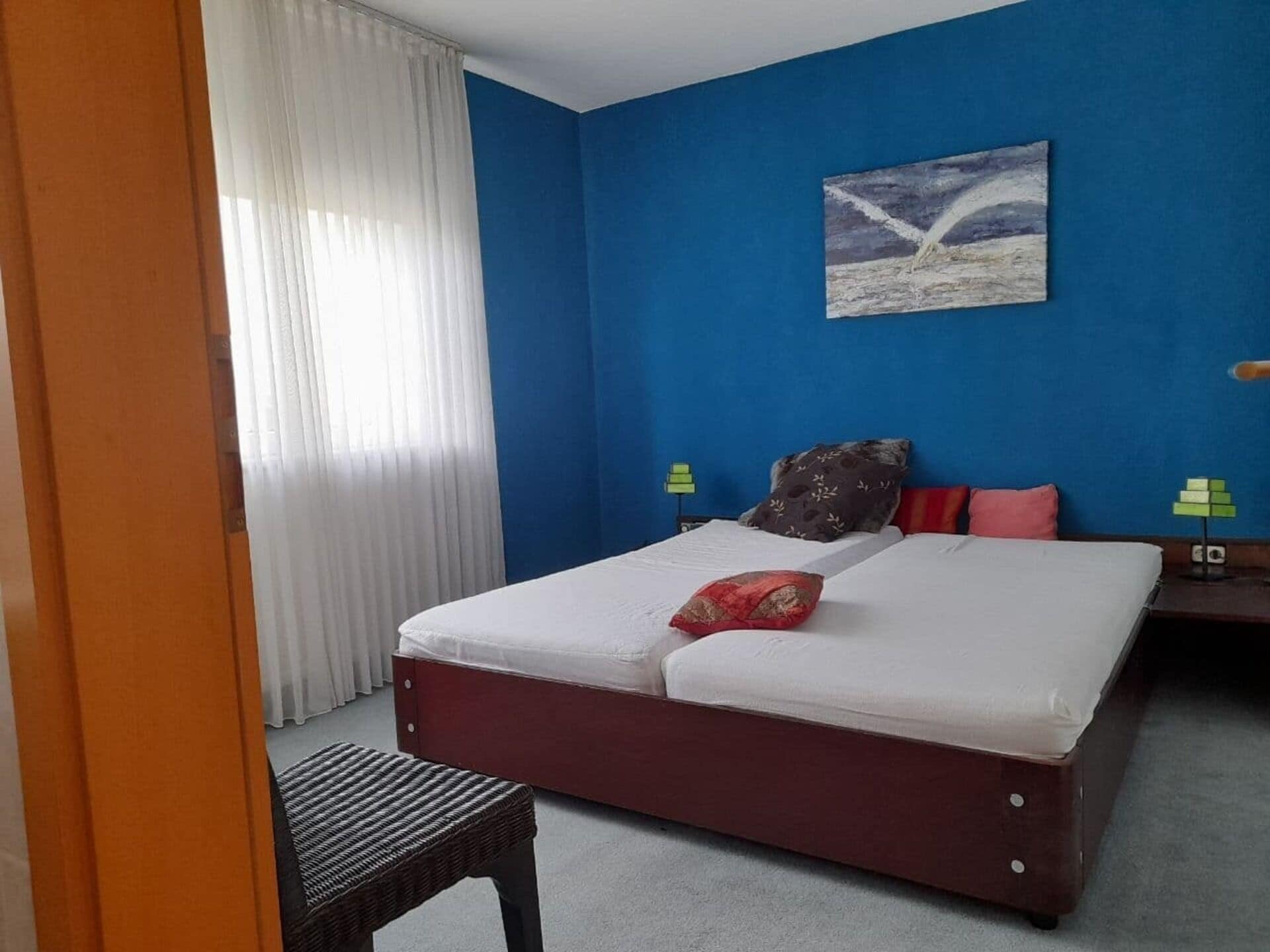 House | 3 bedrooms, iron/ironing board, travel cot, free WiFi