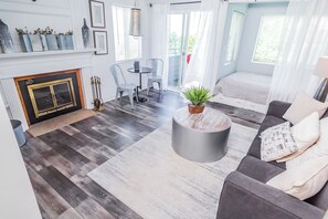 Fer et planche à repasser, Wi-Fi, draps fournis