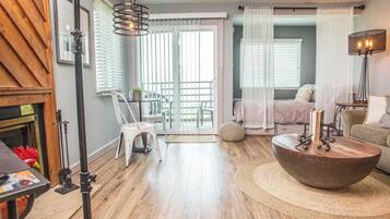 Fer et planche Ă repasser, Wi-Fi, draps fournis