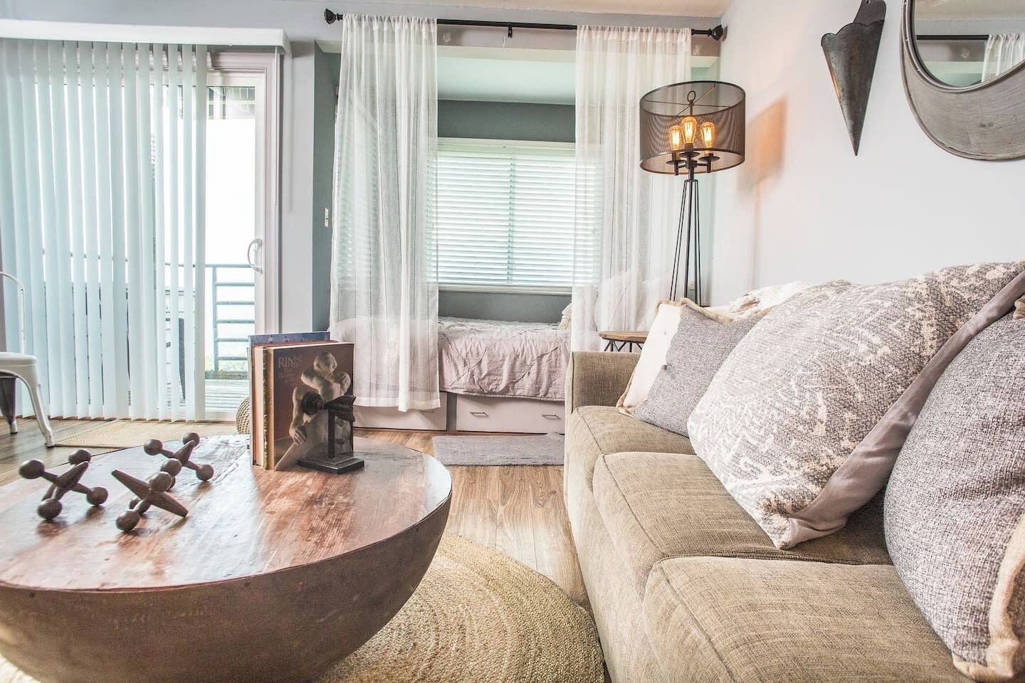 熨斗/熨衣板、WiFi、床单