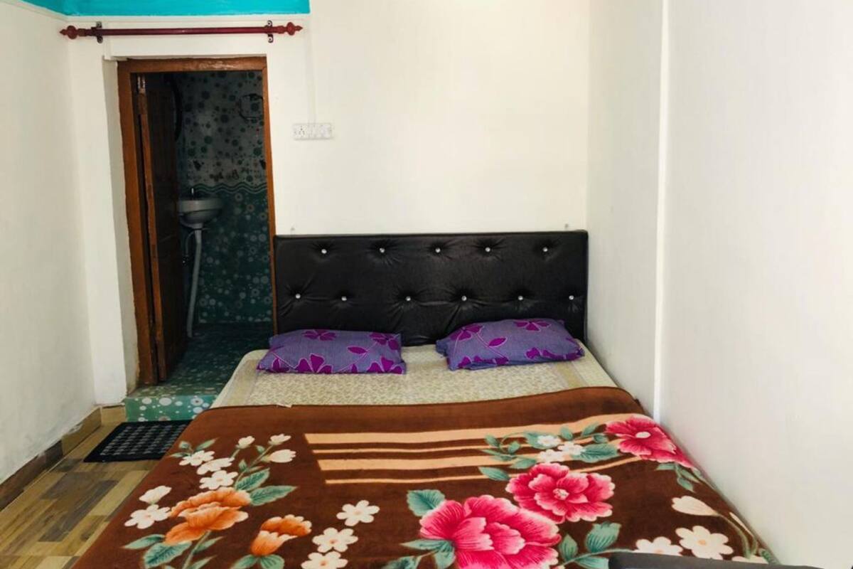 Deluxe Double Room | Egyptian cotton sheets, premium bedding, down comforters