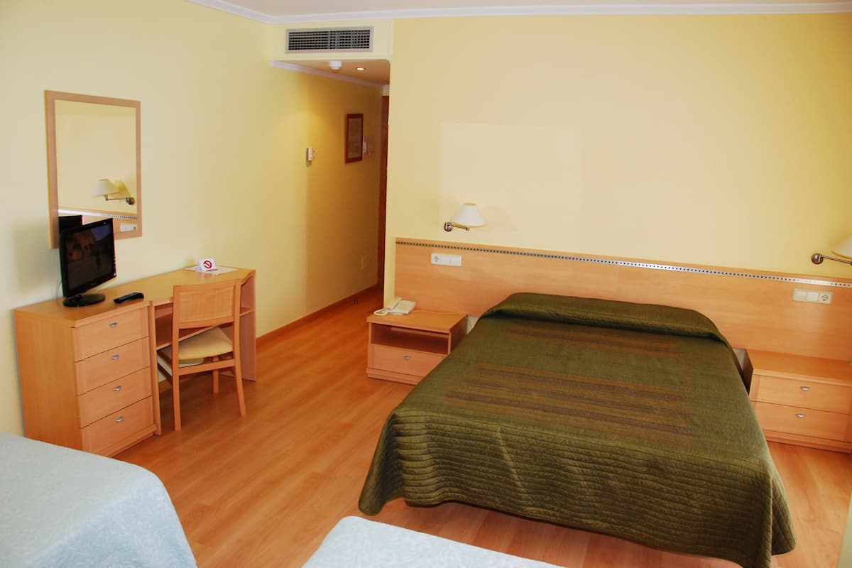 In-room safe, individually decorated, individually furnished, free WiFi
