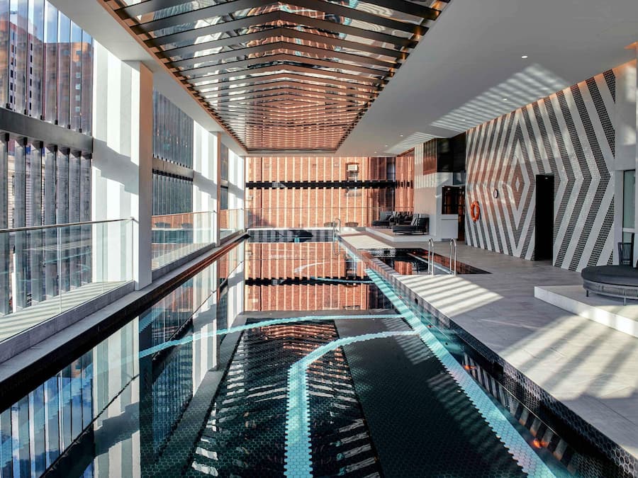 Indoor pool, pool loungers