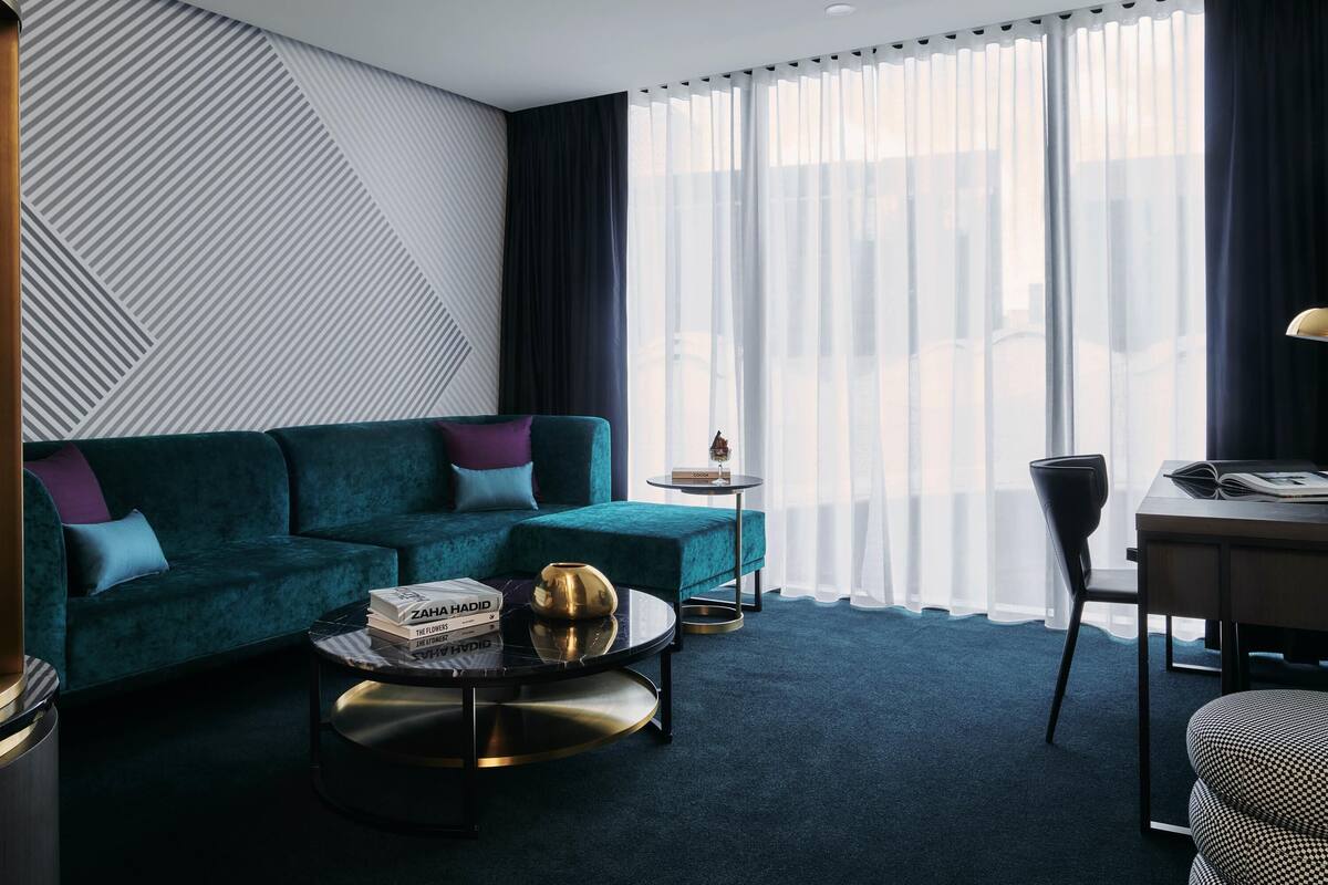 Suite superior, 1 cama de matrimonio grande | Ropa de cama de alta calidad, minibar, caja fuerte