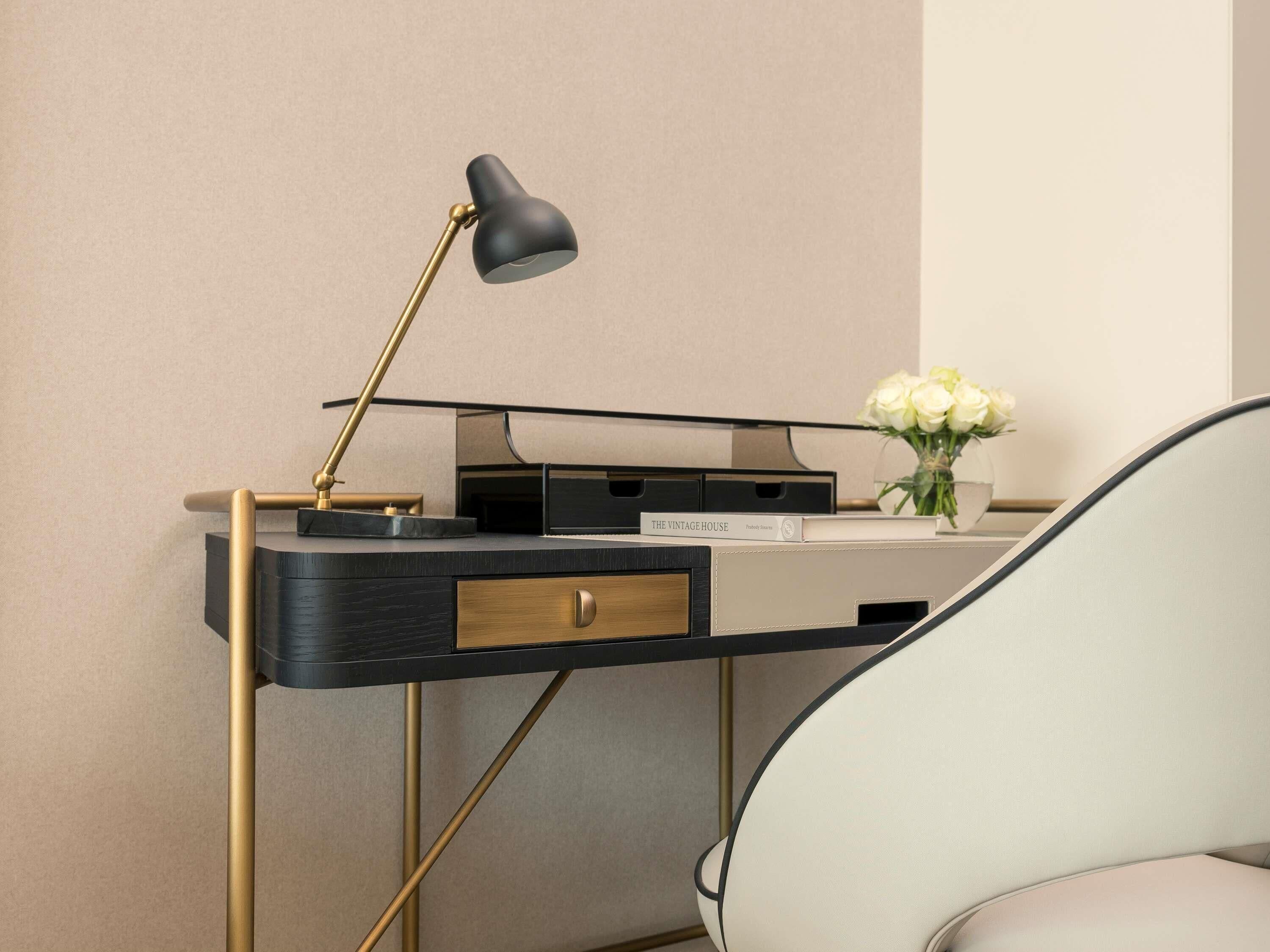 Hochwertige Bettwaren, Daunenbettdecken, Pillowtop-Betten, Minibar