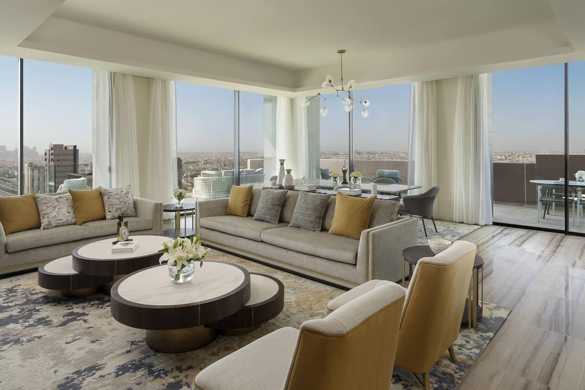 Premium bedding, down duvets, pillow-top beds, minibar