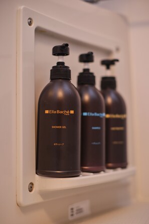 Apartment, Non Smoking | Down comforters, free WiFi, bed sheets - TORA Hotel Ueno 193 A (Tokyo)