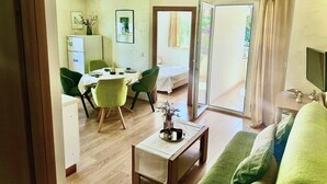 Ảnh chưa phân loại, 3 trong số 49 ảnh, nút