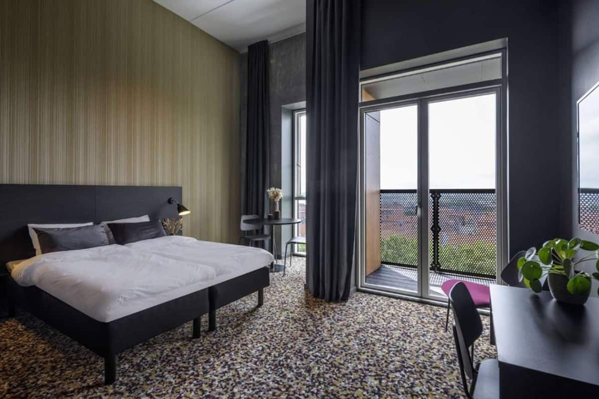 1 habitación, escritorio, cunas y wifi gratis