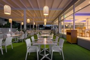 Dining - Oceanis Park Hotel (Rhodes)