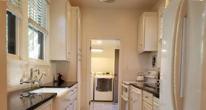 Beautiful historic home in downtown St Augustine!