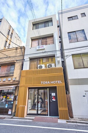 Exterior - TORA Hotel Ueno 193 B (Tokyo)