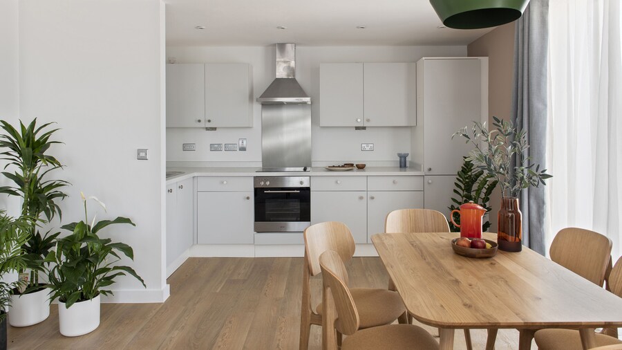 Cove Paradise Street