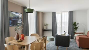 Smart TV de 43 pulgadas con canales digitales y televisión