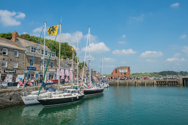 Marina