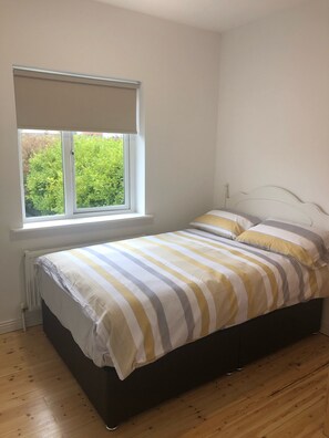 3 Schlafzimmer, Bügeleisen/Bügelbrett, Reisekinderbett, kostenloses WLAN