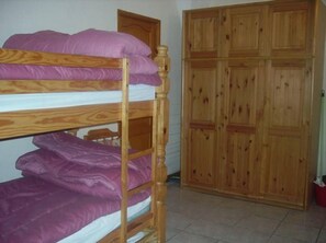 1 bedroom, iron/ironing board