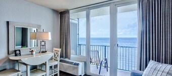 NEW! Breathtaking Bay Views, Newly Decorated!