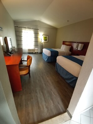 Room, 2 Double Beds, Non Smoking