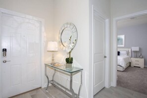 House, Multiple Beds, Private Pool, Pool View