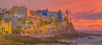 Casa Brisa Family 4 Bedrooms, Private pool ‍♀️Jacuzzi&Terraza, 5 blocks malecon️☀️