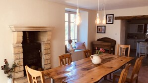 House, Multiple Beds | Private kitchen