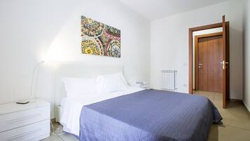 2 chambres, fer et planche Ă  repasser, Wi-Fi gratuit, draps fournis