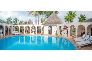 Pool - The Bambu Villa (Montego Bay)