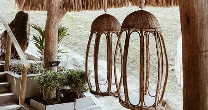 PRIVATE VILLA WITH PRIVATE LAKE AND RIVER VIEW