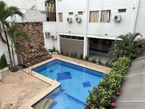 Outdoor pool - Hotel Cinera (San José de Cúcuta)