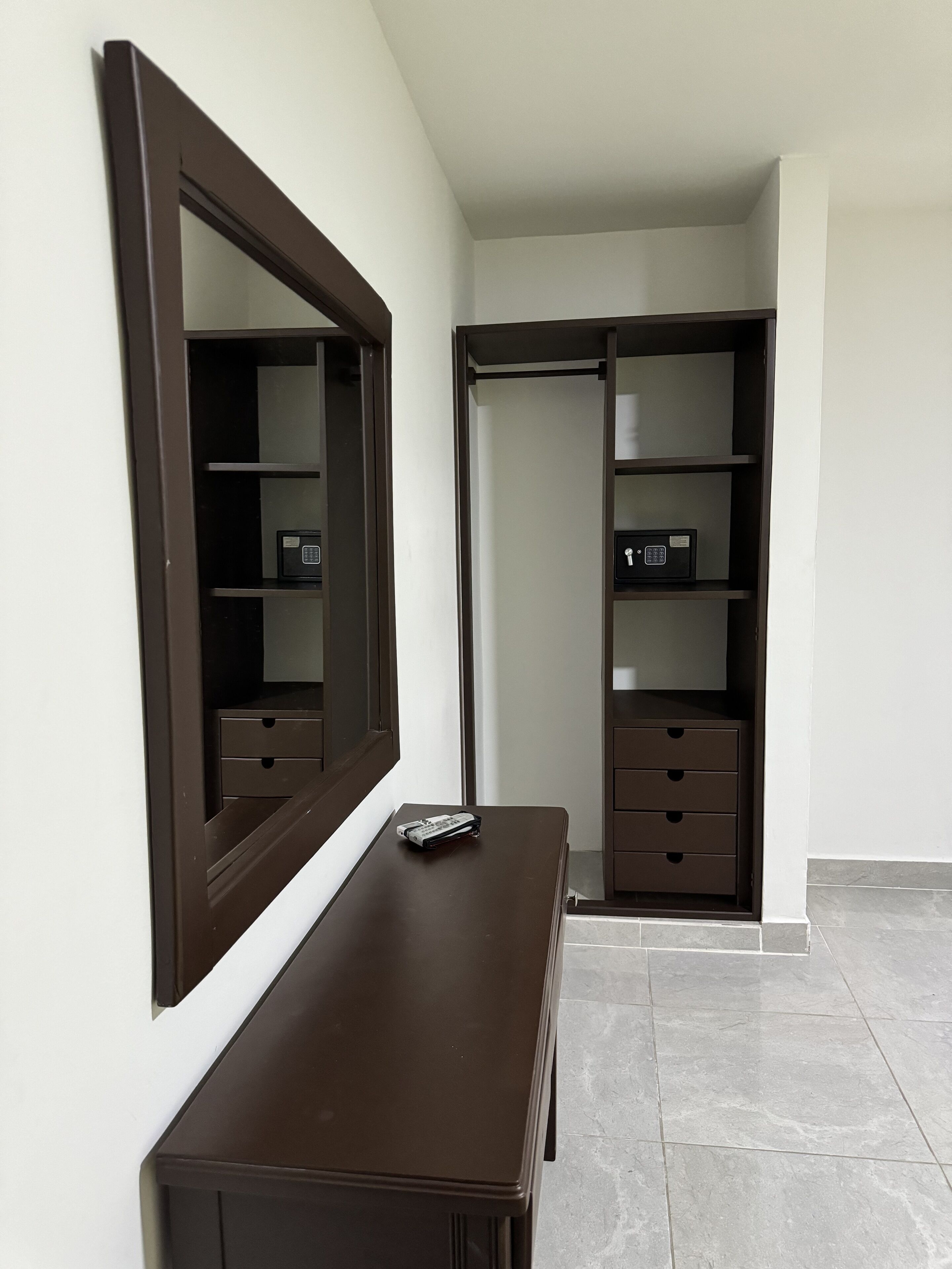 minibar, desk, laptop workspace, free wifi