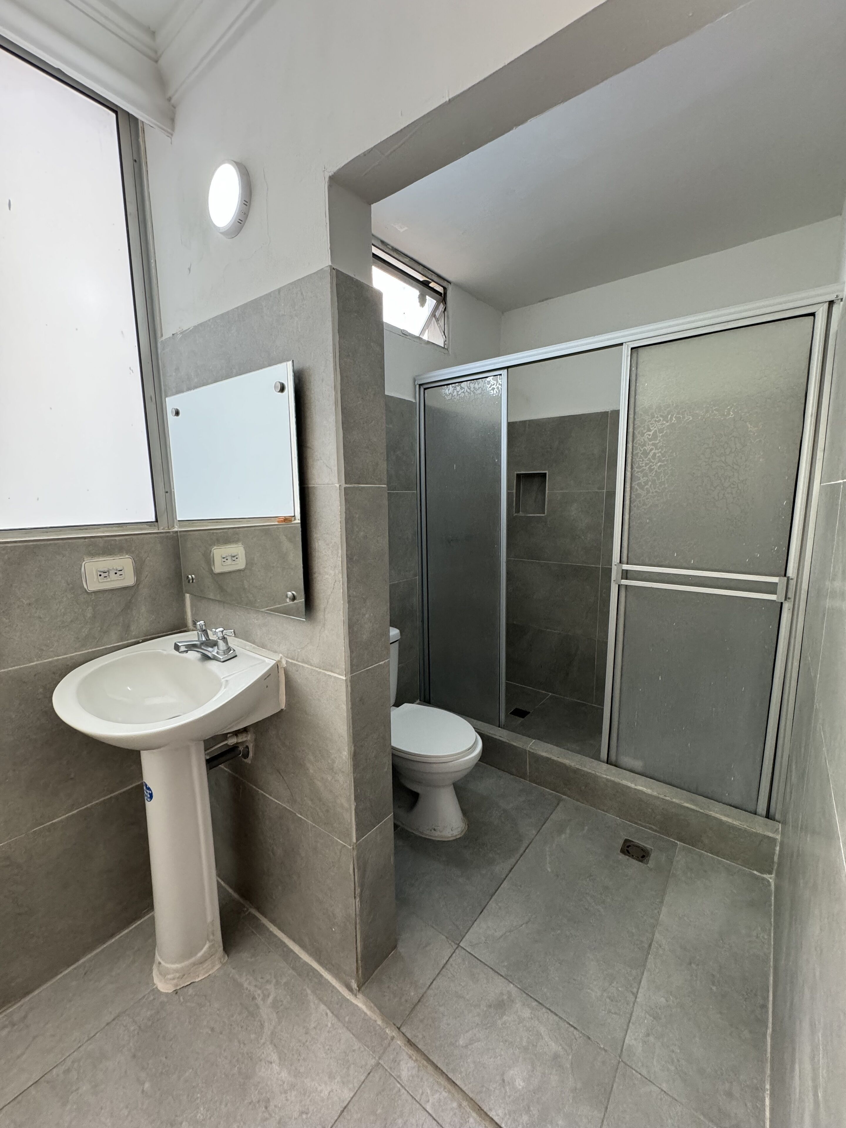 shower, towels, soap, shampoo