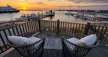 WATERFRONT Downtown Cottage w/ Beach