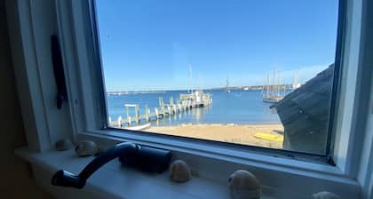 WATERFRONT Downtown Cottage w/ Beach