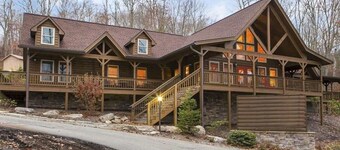 Two Bedroom, Luxury Villa, Banner Elk, North Carolina (2269670)