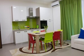 Dining - Family three-room apartment (Catania)