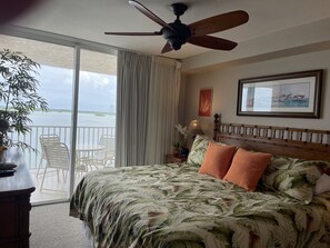 1 bedroom, in-room safe, iron/ironing board, free WiFi - Lovers Key Resort 803 Stunning views of Estero Bay (Fort Myers Beach)