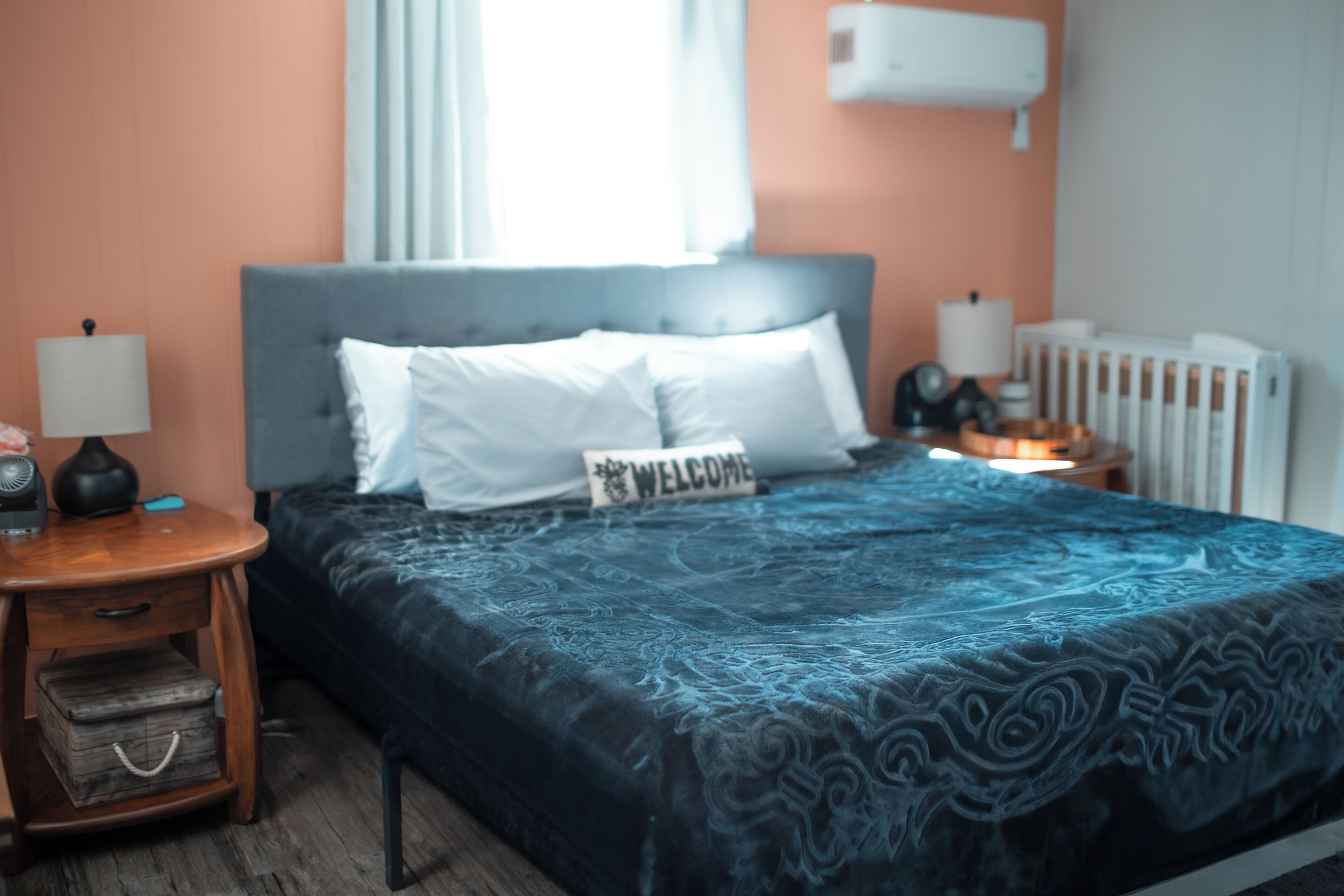 2 Schlafzimmer, Schreibtisch, Bügeleisen/Bügelbrett, kostenloses WLAN