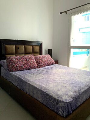 1 bedroom, free WiFi, bed sheets - Apartment- Summer private residence swimming pools (M'diq)