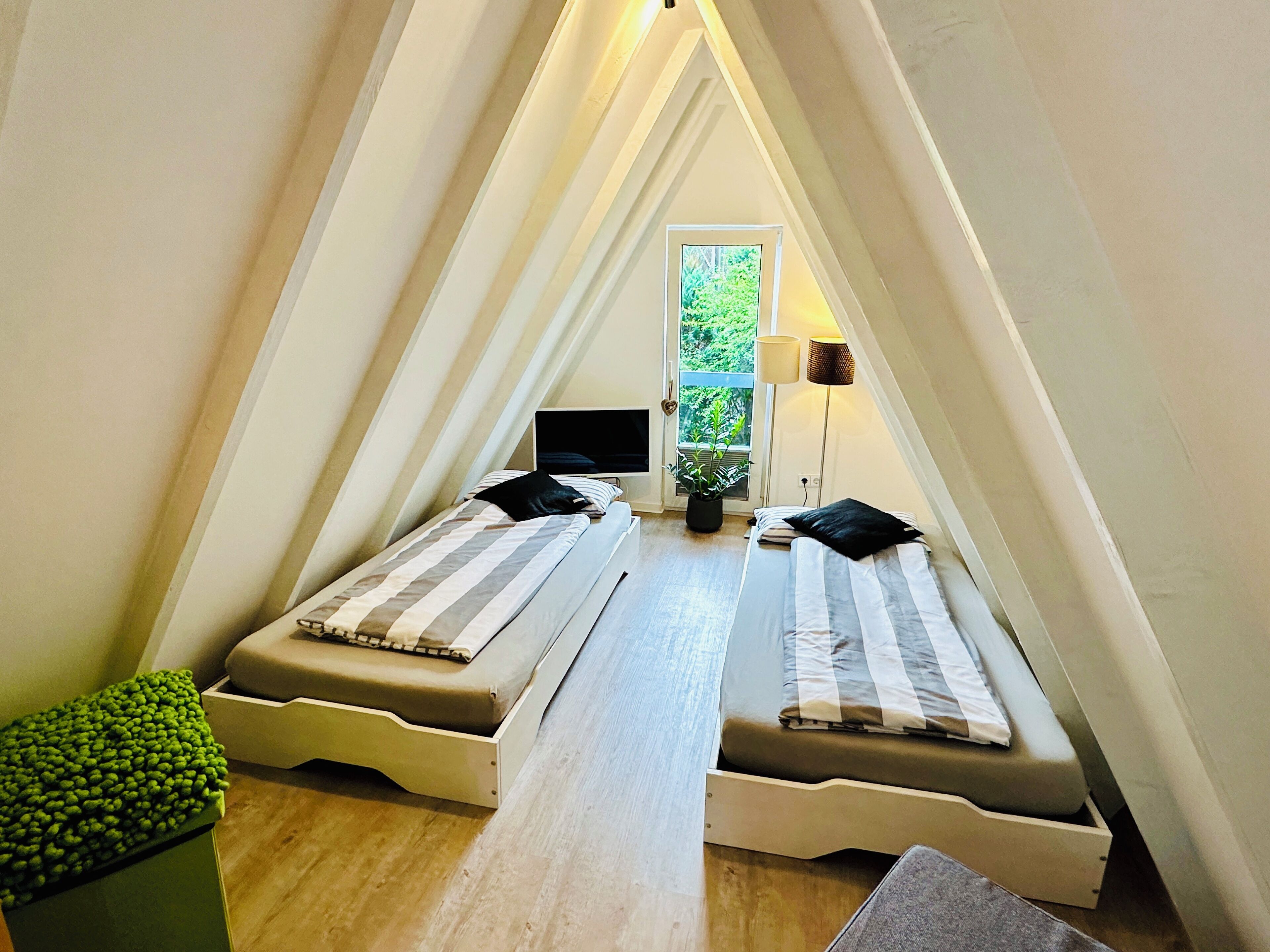 2 chambres, Wi-Fi gratuit, draps fournis